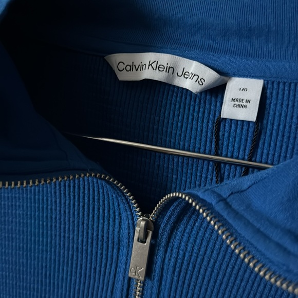 Calvin Klein Jeans Women's Waffle-Knit Half-Zip top - Picture 3 of 11
